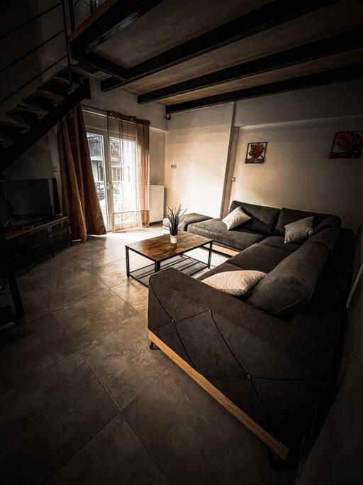 Escala Double Loft 1 & Parking In The City Center Volos Eksteriør billede